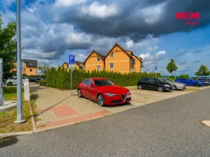 Prodej bytu 3+1, Nehvizdy, Gabčíkova, 67 m2