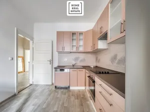 Pronájem bytu 2+kk, Praha - Vinohrady, Korunní, 79 m2