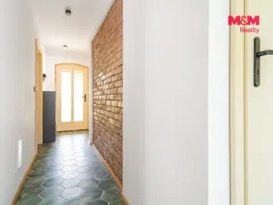 Prodej rodinného domu, Bušín, 73 m2