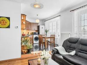 Prodej bytu 3+kk, Šumná, 88 m2