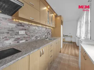 Pronájem bytu 1+kk, Hradec Králové - Slezské Předměstí, Gagarinova, 31 m2