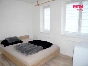 Pronájem bytu 2+kk, Jičín - Valdické Předměstí, Zahradní, 44 m2