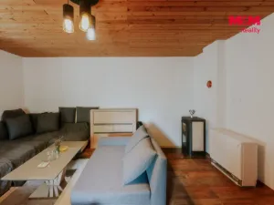 Prodej rodinného domu, Kadov - Lnářský Málkov, 250 m2