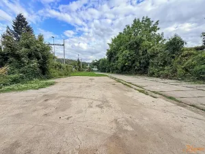 Pronájem komerčního pozemku, Praha, Roztocká, 490 m2