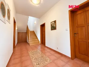 Pronájem rodinného domu, Pletený Újezd, Partyzánská, 176 m2