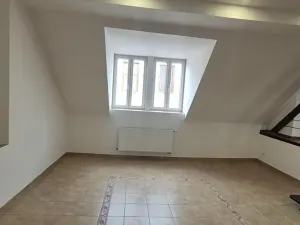 Pronájem atypického bytu, Česká Lípa, 147 m2