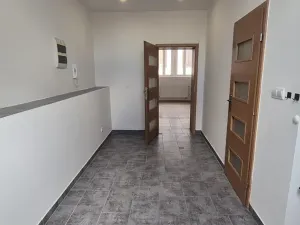 Pronájem atypického bytu, Česká Lípa, 147 m2