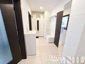 Pronájem bytu 2+kk, Plzeň, Poděbradova, 59 m2