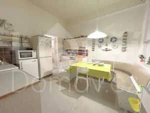 Prodej bytu 5+1, Jeseník, Masarykovo nám., 164 m2