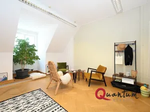 Pronájem kanceláře, Praha - Hradčany, Loretánské náměstí, 28 m2