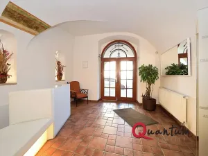 Pronájem kanceláře, Praha - Hradčany, Loretánské náměstí, 28 m2