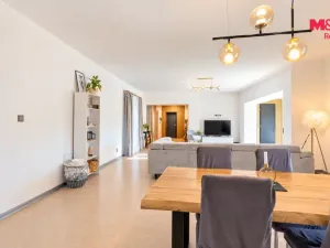 Prodej rodinného domu, Kropáčova Vrutice, 165 m2