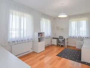 Prodej rodinného domu, Jesenice - Osnice, Růžová, 431 m2