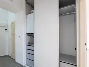 Pronájem bytu 2+kk, Praha - Nové Město, Novomlýnská, 57 m2