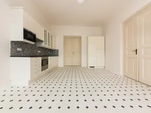 Pronájem bytu 2+1, Praha - Vinohrady, Perunova, 82 m2