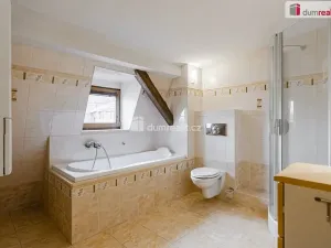 Prodej bytu 3+kk, Karlovy Vary, Svahová, 100 m2
