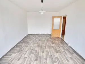 Pronájem bytu 1+1, Praha - Troja, Olštýnská, 37 m2