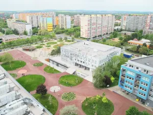 Pronájem bytu 1+1, Praha - Troja, Olštýnská, 37 m2