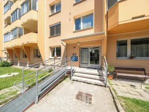Prodej bytu 4+kk, Napajedla, Nábřeží, 72 m2