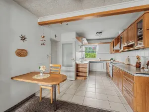 Prodej rodinného domu, Seč, Sídl. 9. května, 294 m2