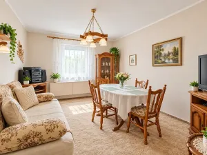 Prodej rodinného domu, Seč, Sídl. 9. května, 294 m2