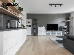 Prodej bytu 2+kk, Kolín, Zásmucká, 64 m2