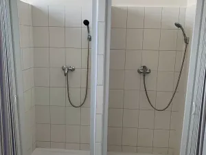 Pronájem kanceláře, Praha - Uhříněves, Přátelství, 70 m2