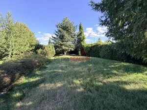Prodej pozemku pro bydlení, Zlatníky-Hodkovice, Na Vrškách, 802 m2