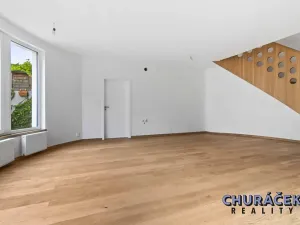 Prodej bytu 4+kk, Praha - Libeň, Nad Okrouhlíkem, 105 m2