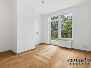 Prodej bytu 4+kk, Praha - Libeň, Nad Okrouhlíkem, 105 m2
