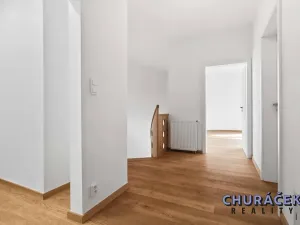 Prodej bytu 4+kk, Praha - Libeň, Nad Okrouhlíkem, 105 m2