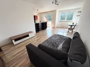 Prodej bytu 3+kk, Pardubice, Jozefa Gabčíka, 77 m2