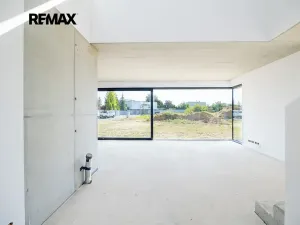 Prodej rodinného domu, Jesenice, Malebná, 206 m2