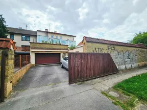 Prodej činžovního domu, Praha - Řepy, Doubravínova, 330 m2