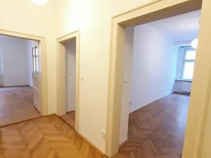 Pronájem bytu 3+1, Praha - Vinohrady, Slezská, 96 m2