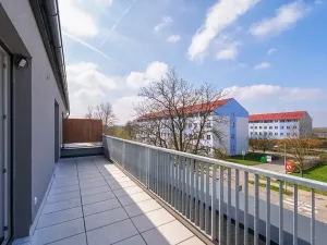 Prodej bytu 2+kk, Milovice, Topolová, 60 m2