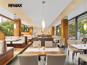 Prodej obchodního prostoru, Plzeň, Částkova, 388 m2