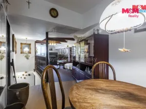 Prodej ubytování, Deštné v Orlických horách, 590 m2