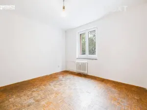 Prodej bytu 3+1, Břeclav, Kpt. Jaroše, 78 m2