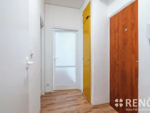 Prodej bytu 1+1, Brno, Družstevní, 37 m2