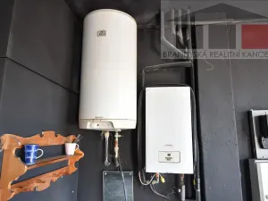 Pronájem komerční nemovitosti, Brandýs nad Labem-Stará Boleslav, Kralupská, 200 m2