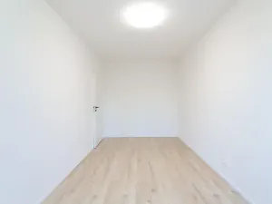 Prodej bytu 3+1, Praha - Záběhlice, Holčovická, 70 m2