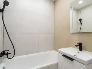 Prodej bytu 3+1, Praha - Záběhlice, Holčovická, 70 m2