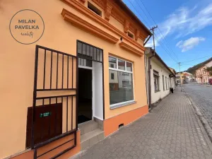 Pronájem obchodního prostoru, Tišnov, Brněnská, 139 m2