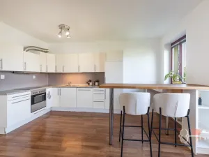 Prodej bytu 2+kk, Praha - Štěrboholy, Andersenova, 65 m2