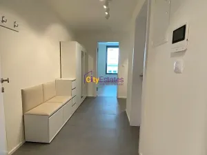 Pronájem bytu 2+kk, Praha - Smíchov, Nádražní, 56 m2