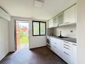 Pronájem chaty, Příbram, 23 m2