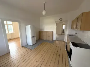 Pronájem bytu 3+1, Praha - Modřany, Nad vinicí, 105 m2