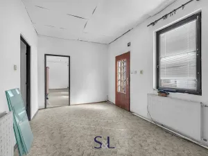 Prodej obchodního prostoru, Nový Bor, Česká, 325 m2