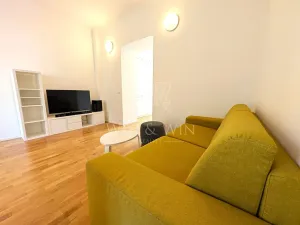 Pronájem bytu 2+kk, Praha - Vršovice, Bulharská, 52 m2